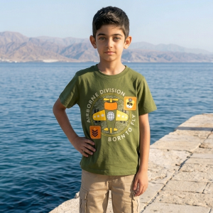 סט קיץ לילדים – חולצת מטוס ירוקה + מכנס קצר בז’